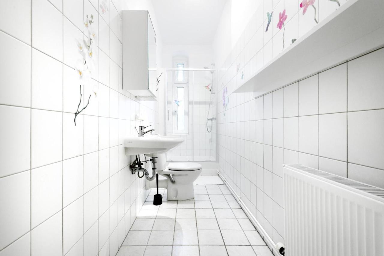 Sweet Central Tiny Apartment For 4 People Берлін Екстер'єр фото