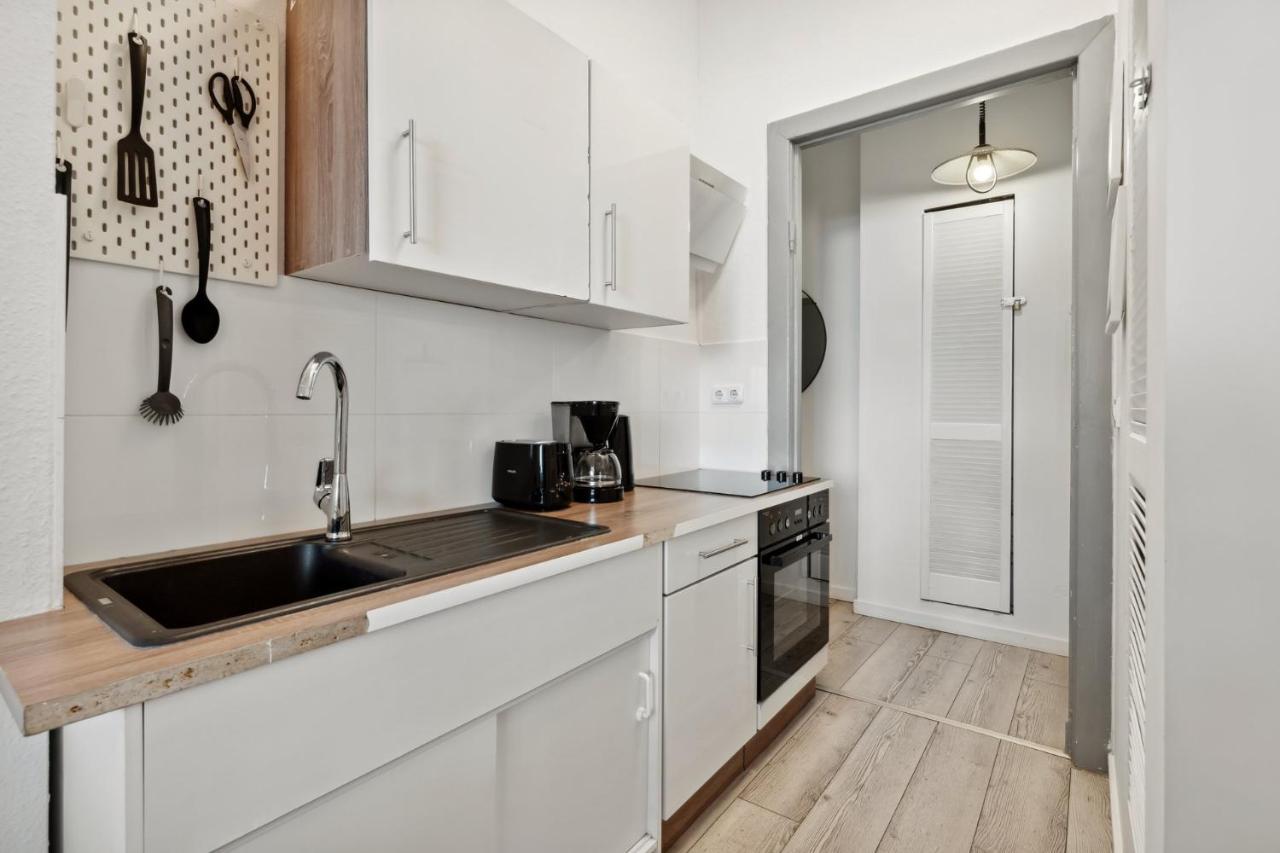 Sweet Central Tiny Apartment For 4 People Берлін Екстер'єр фото